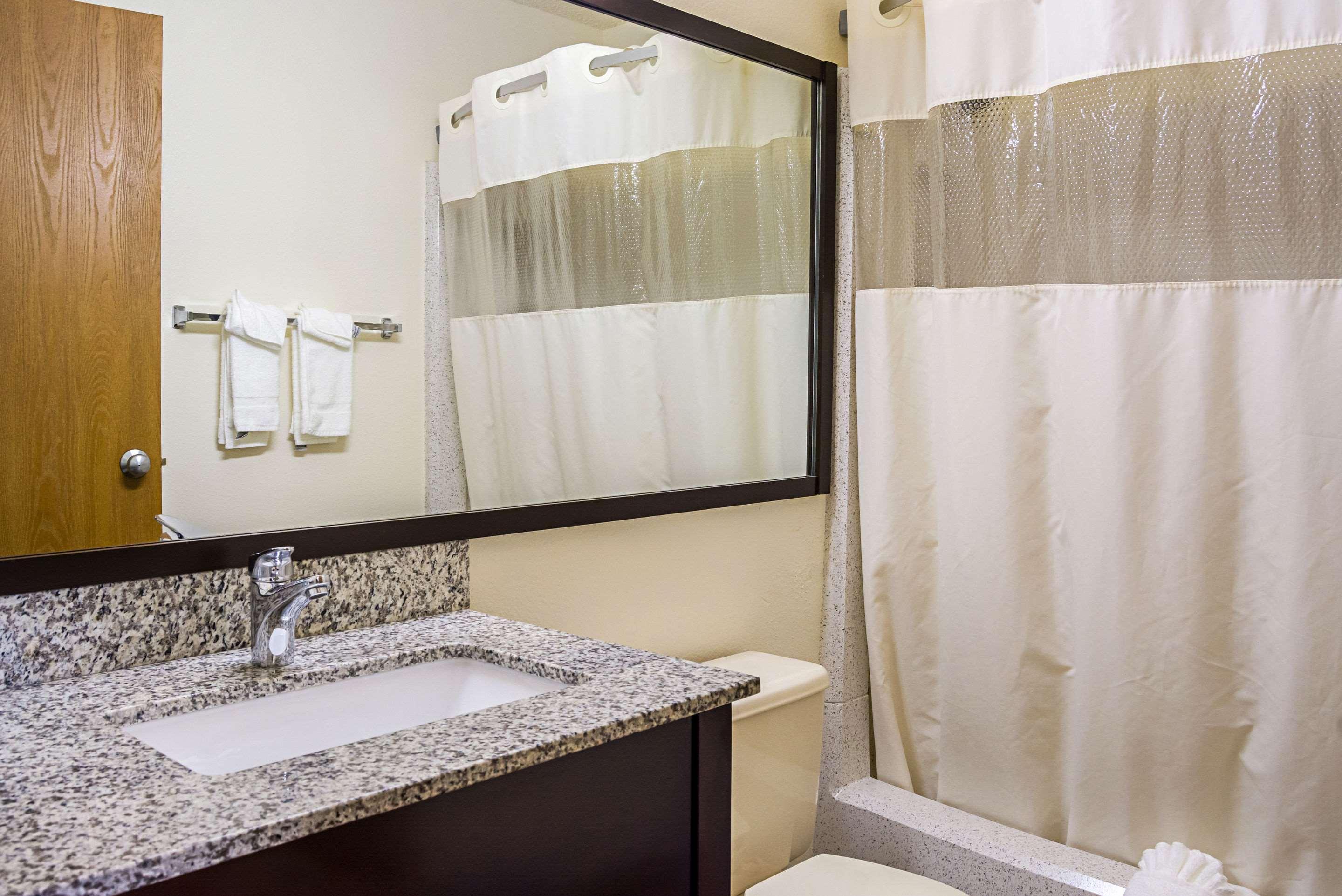 Quality Inn & Suites Clackamas - Portland Eksteriør bilde