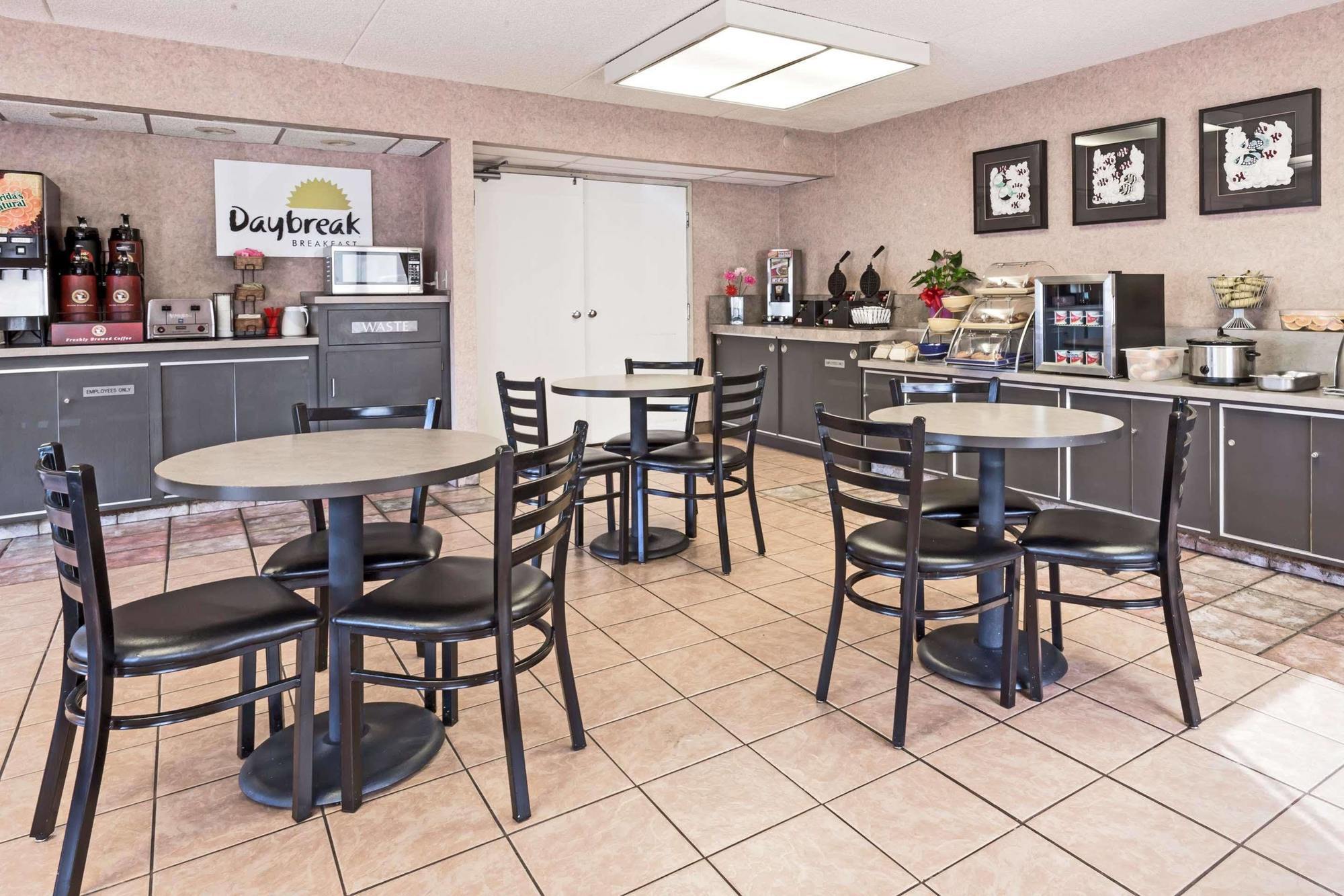 Quality Inn & Suites Clackamas - Portland Eksteriør bilde
